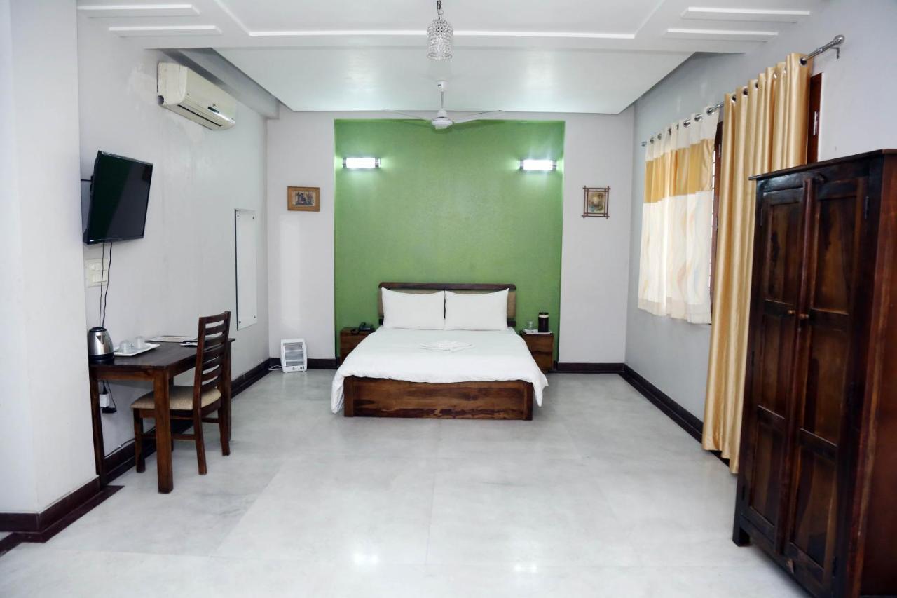 Hotel J P Residency Greater Noida Zewnętrze zdjęcie